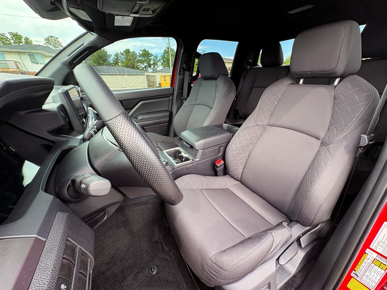 Toyota Tacoma 4WD  2026