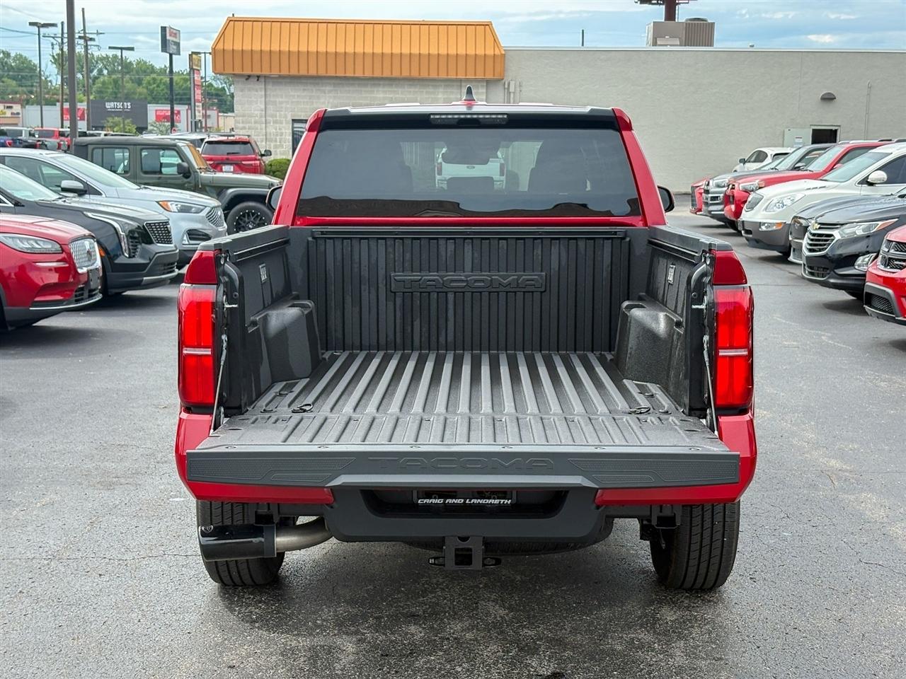 Toyota Tacoma 4WD  2026