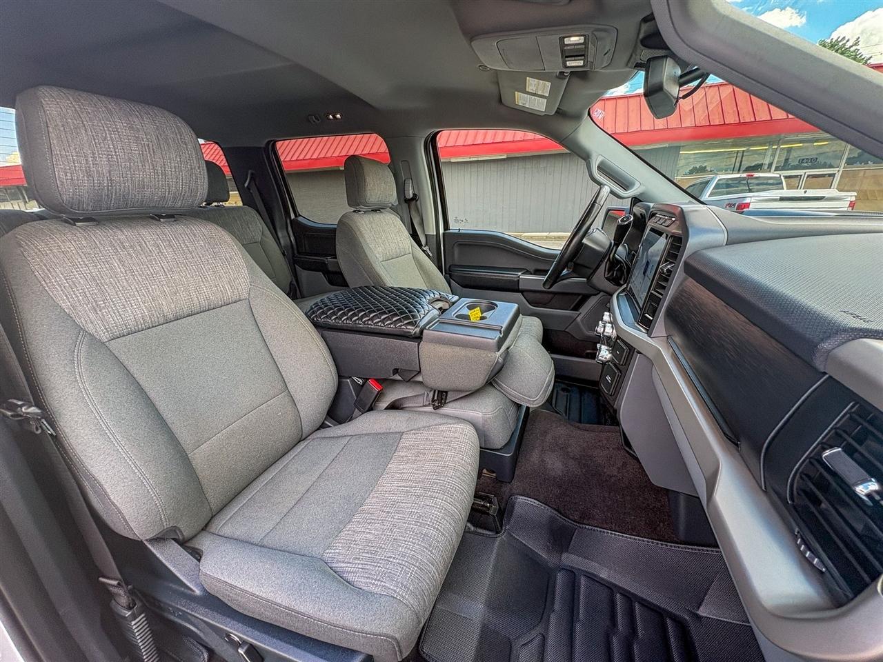 Ford F-150  2021