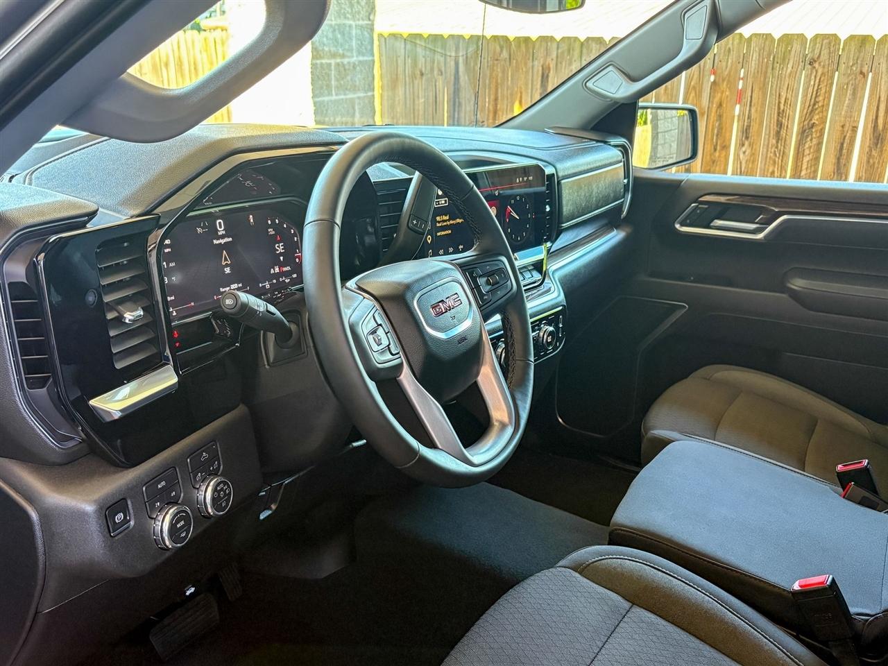 GMC Sierra 1500 Elevation Double Cab 4WD 2026