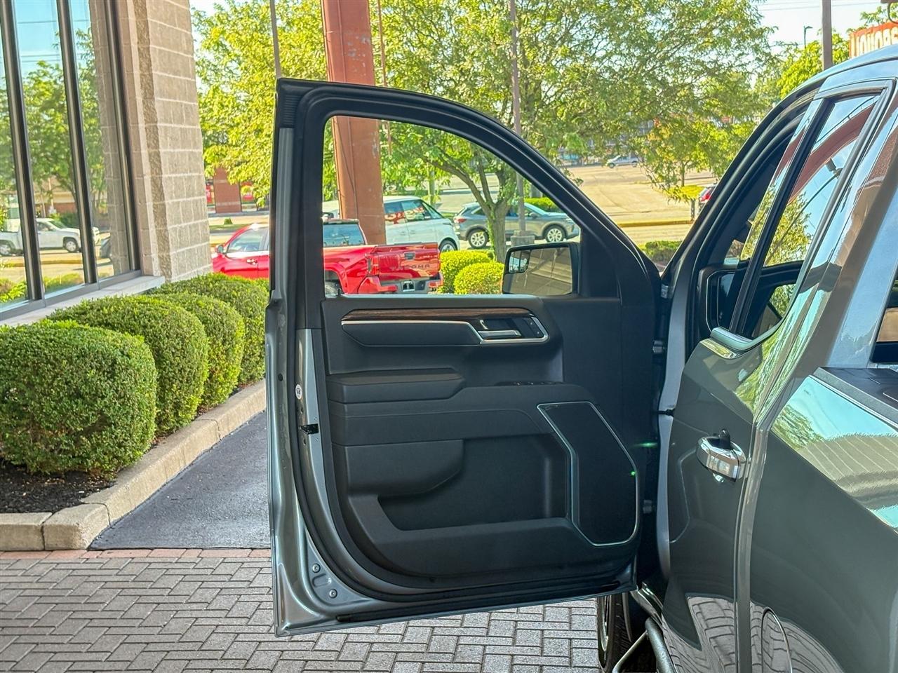 GMC Sierra 1500 Elevation Double Cab 4WD 2026