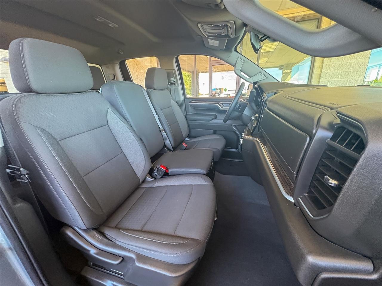 GMC Sierra 1500 Elevation Double Cab 4WD 2026