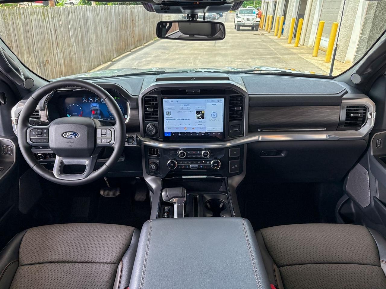 Ford F-150 Lariat SuperCrew 4WD 2026