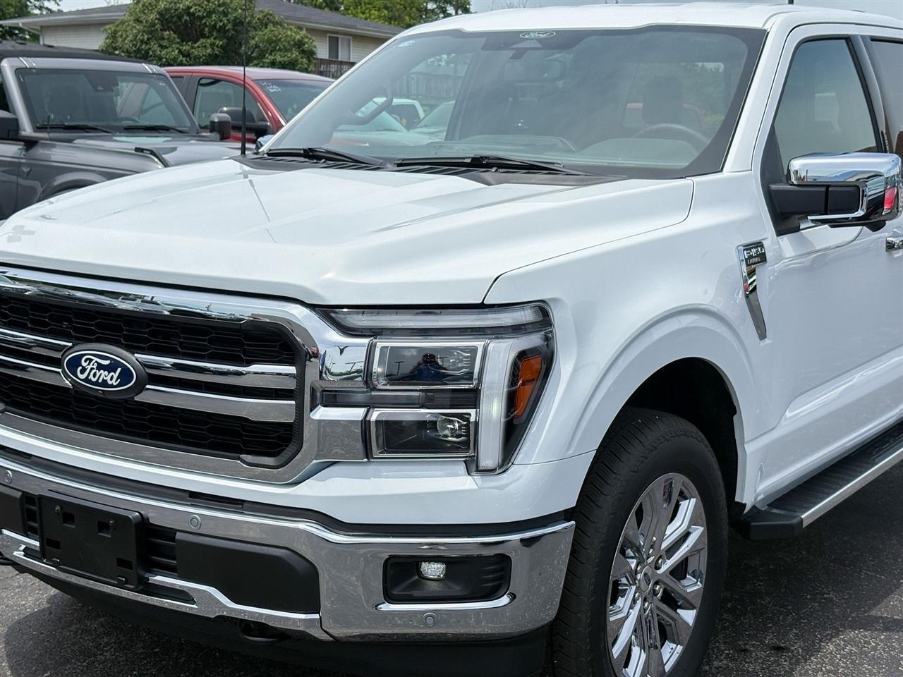 Ford F-150 Lariat SuperCrew 4WD 2026