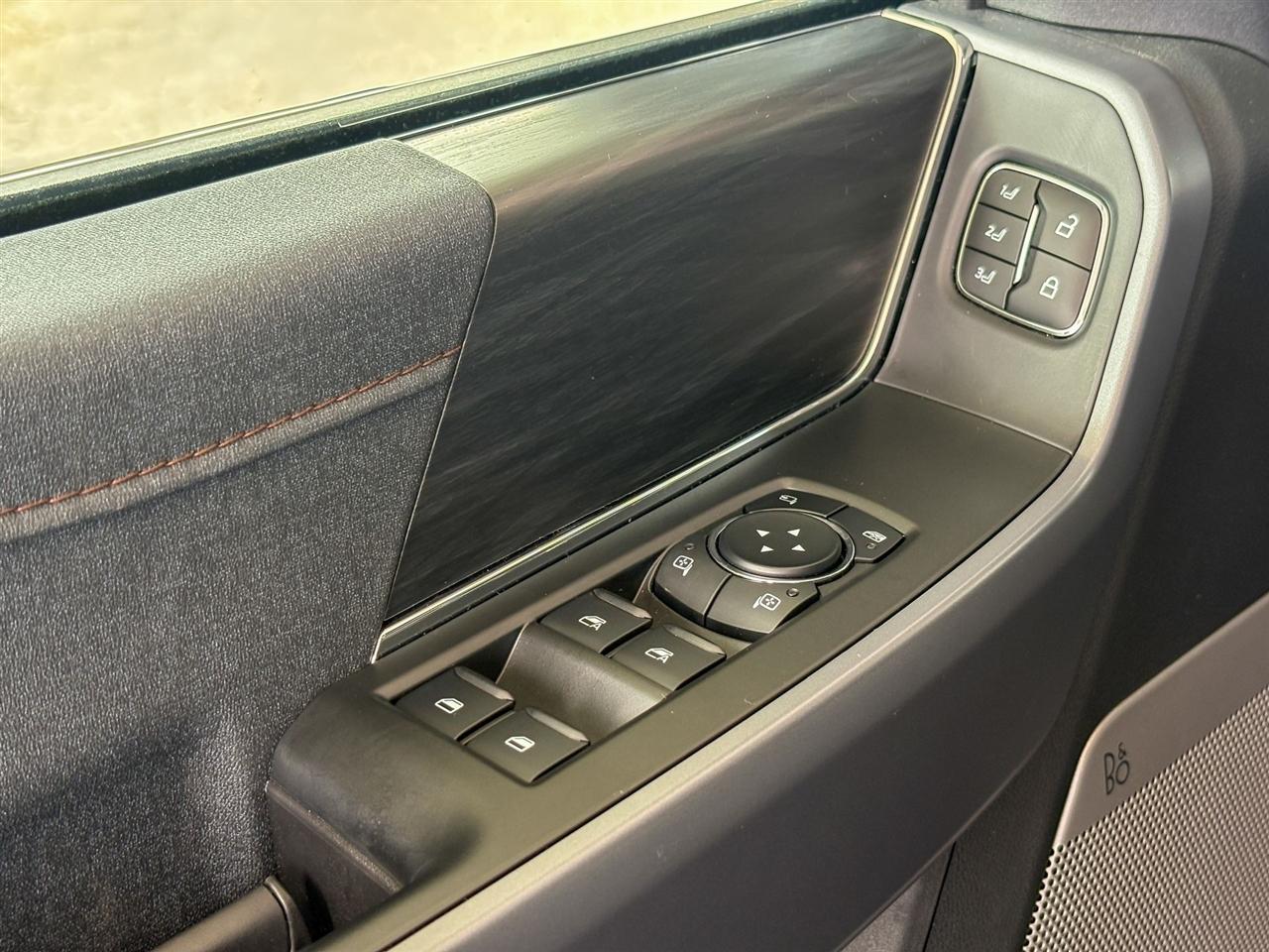 Ford F-150 Lariat SuperCrew 4WD 2026