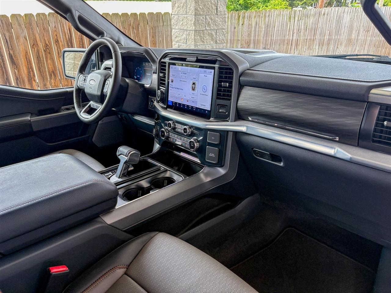 Ford F-150 Lariat SuperCrew 4WD 2026