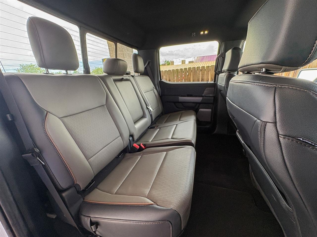 Ford F-150 Lariat SuperCrew 4WD 2026