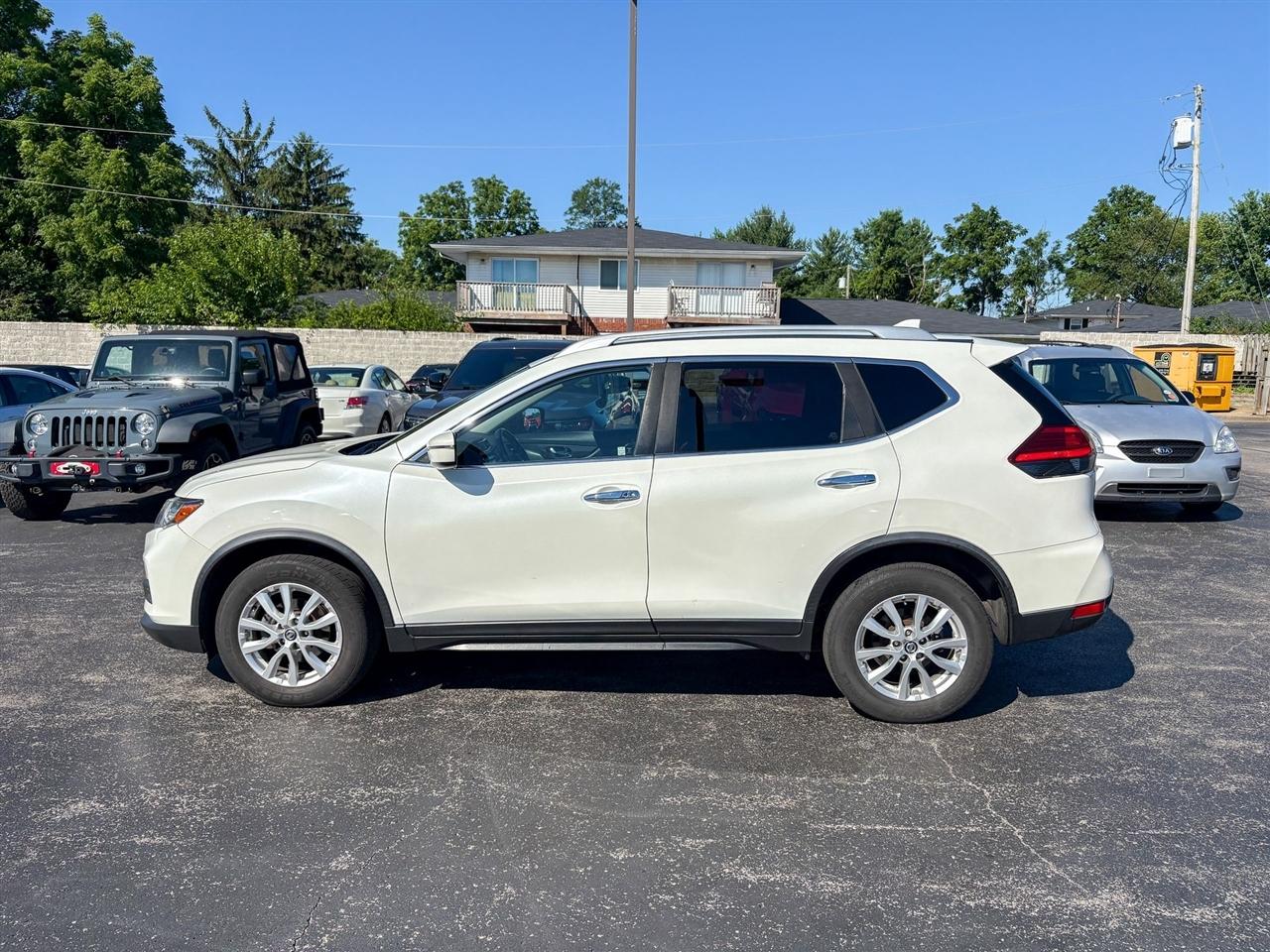 Nissan Rogue  2017