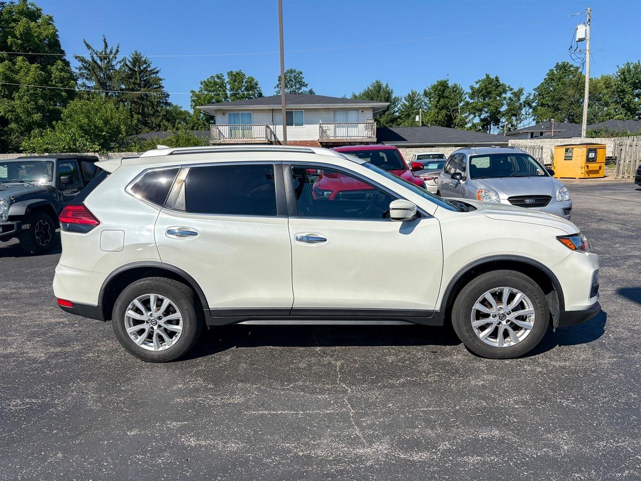 Nissan Rogue  2017