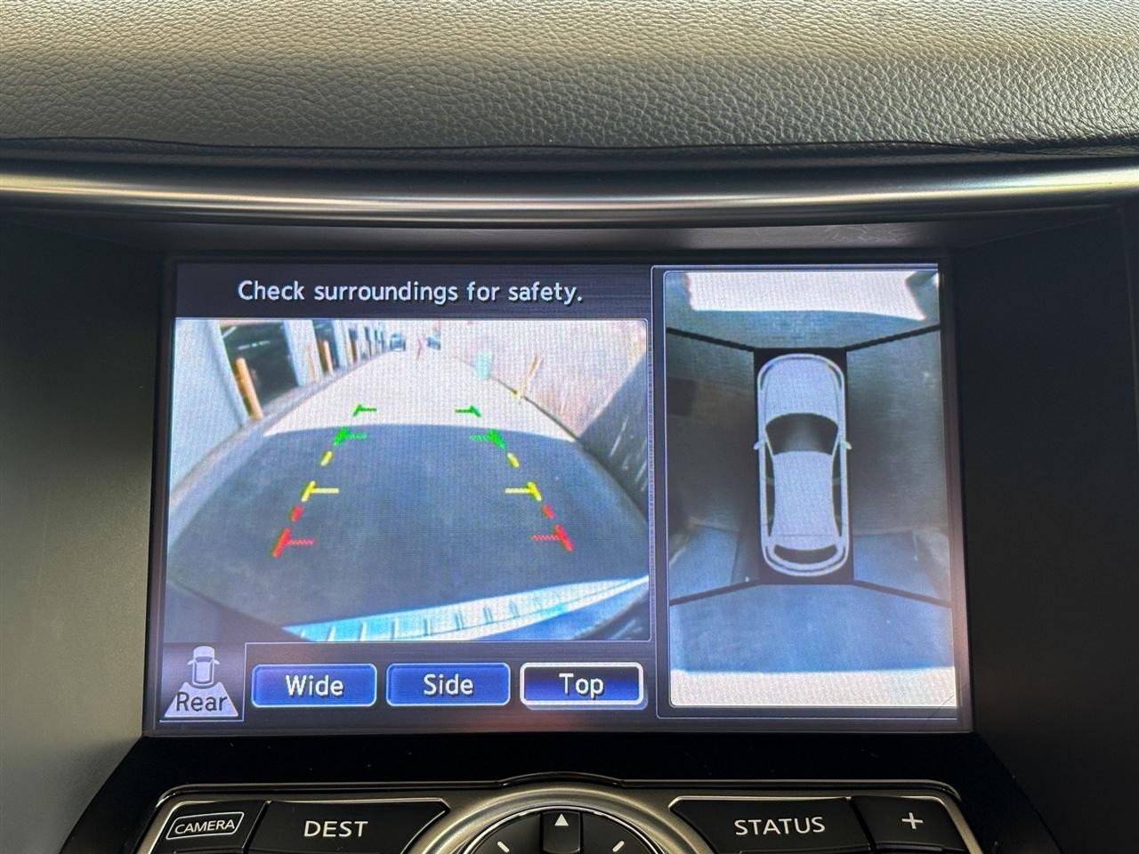 Infiniti FX35  2012