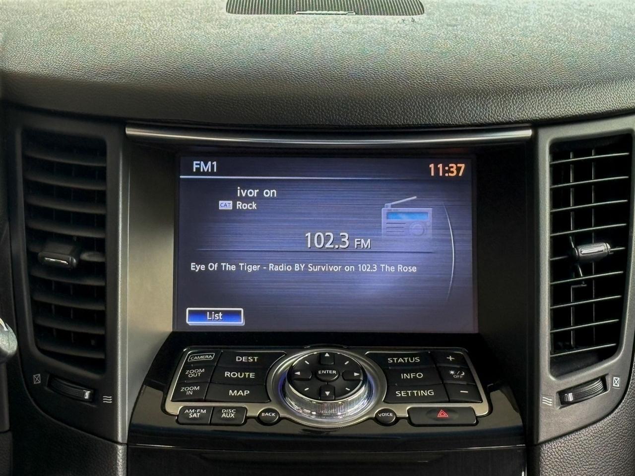 Infiniti FX35  2012