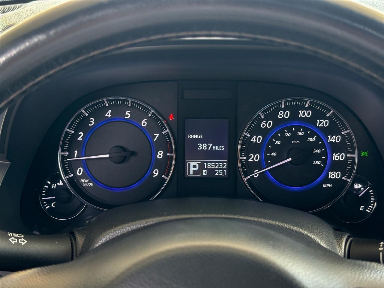 Infiniti FX35  2012