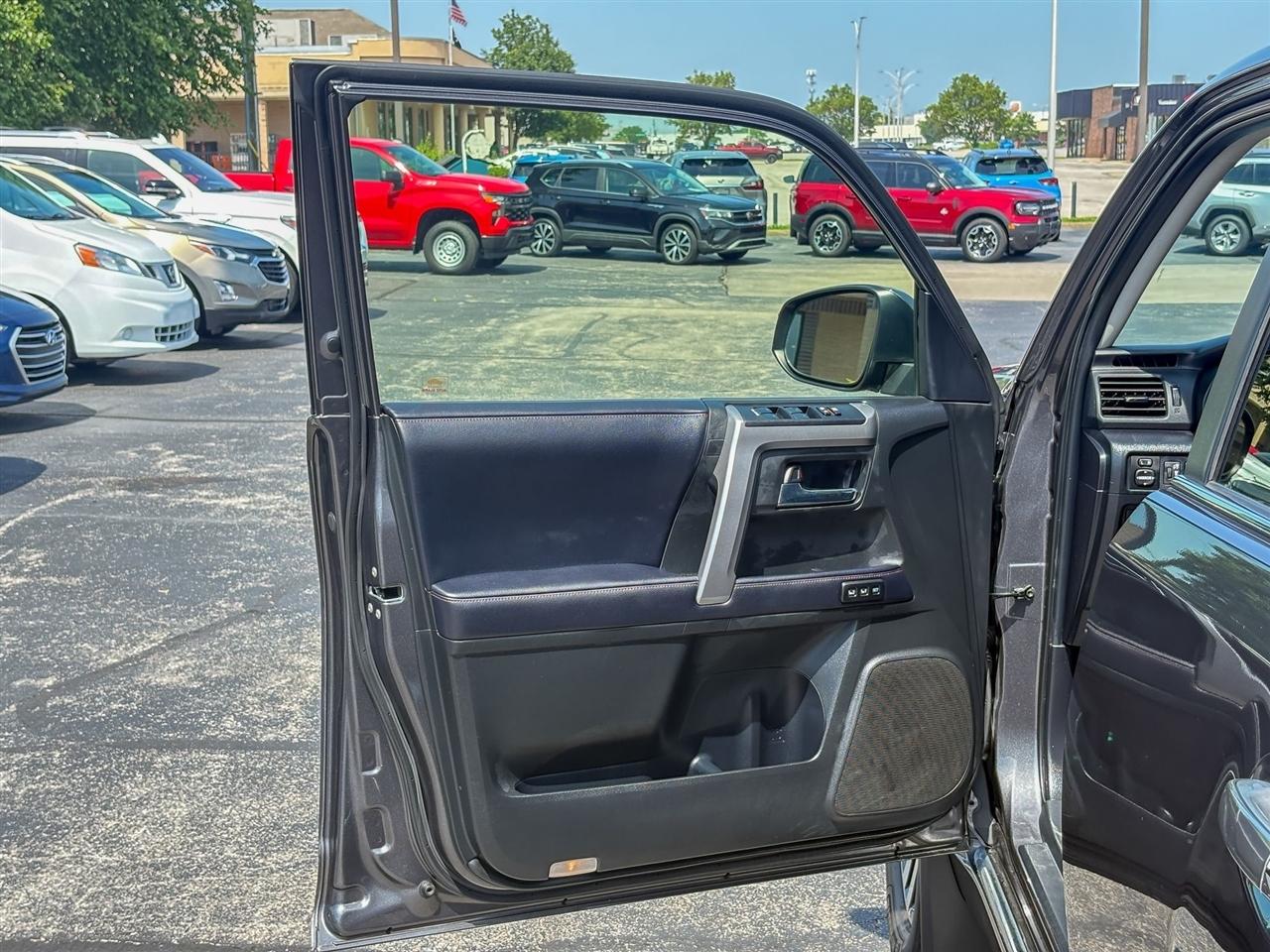 Toyota 4Runner  2018