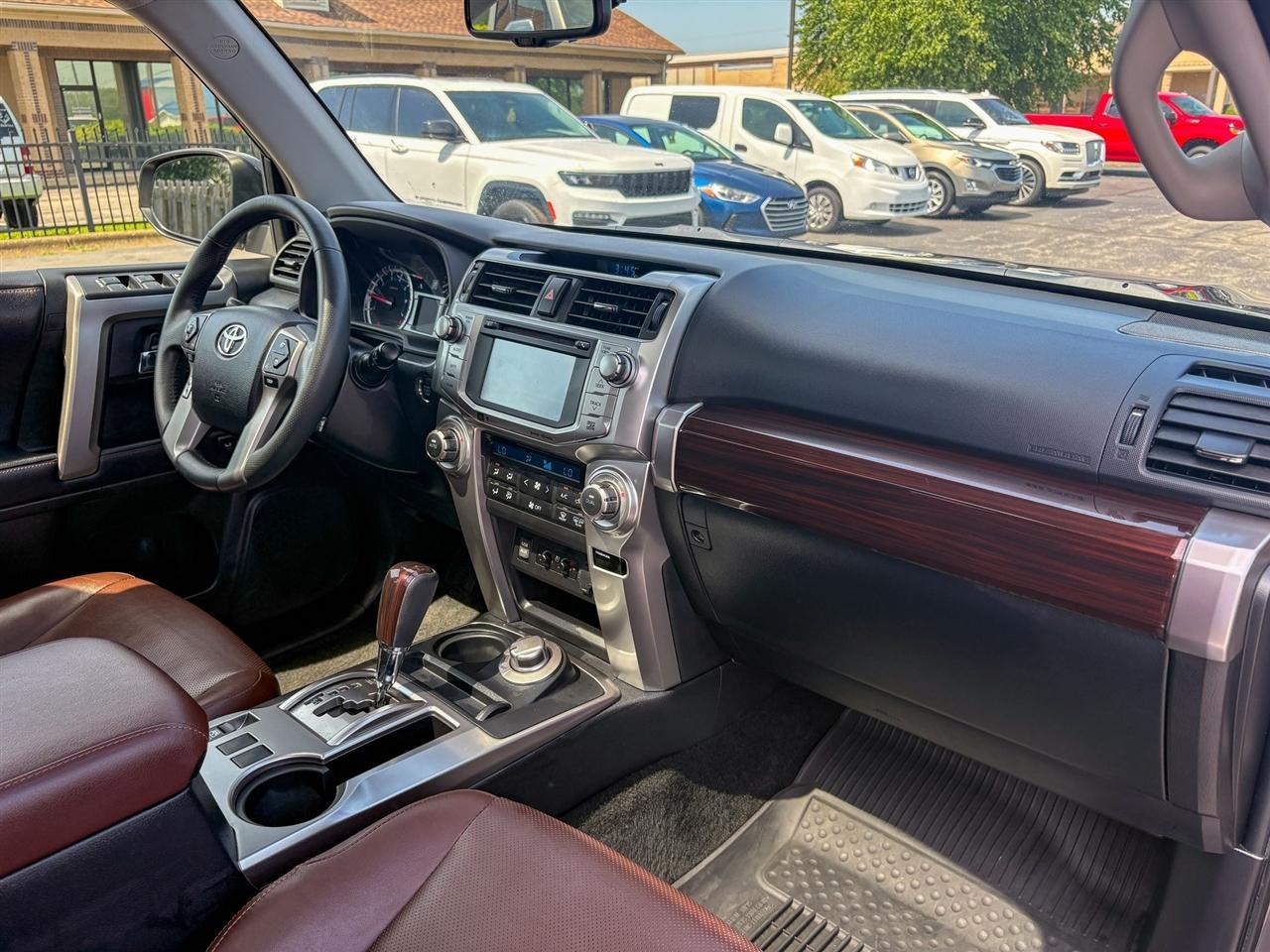 Toyota 4Runner  2018