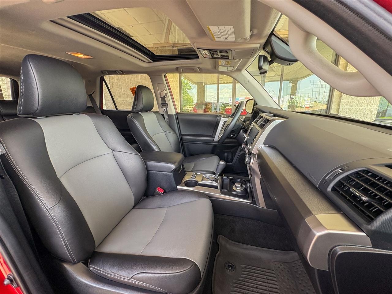 Toyota 4Runner SR5 Premium 4WD 2022