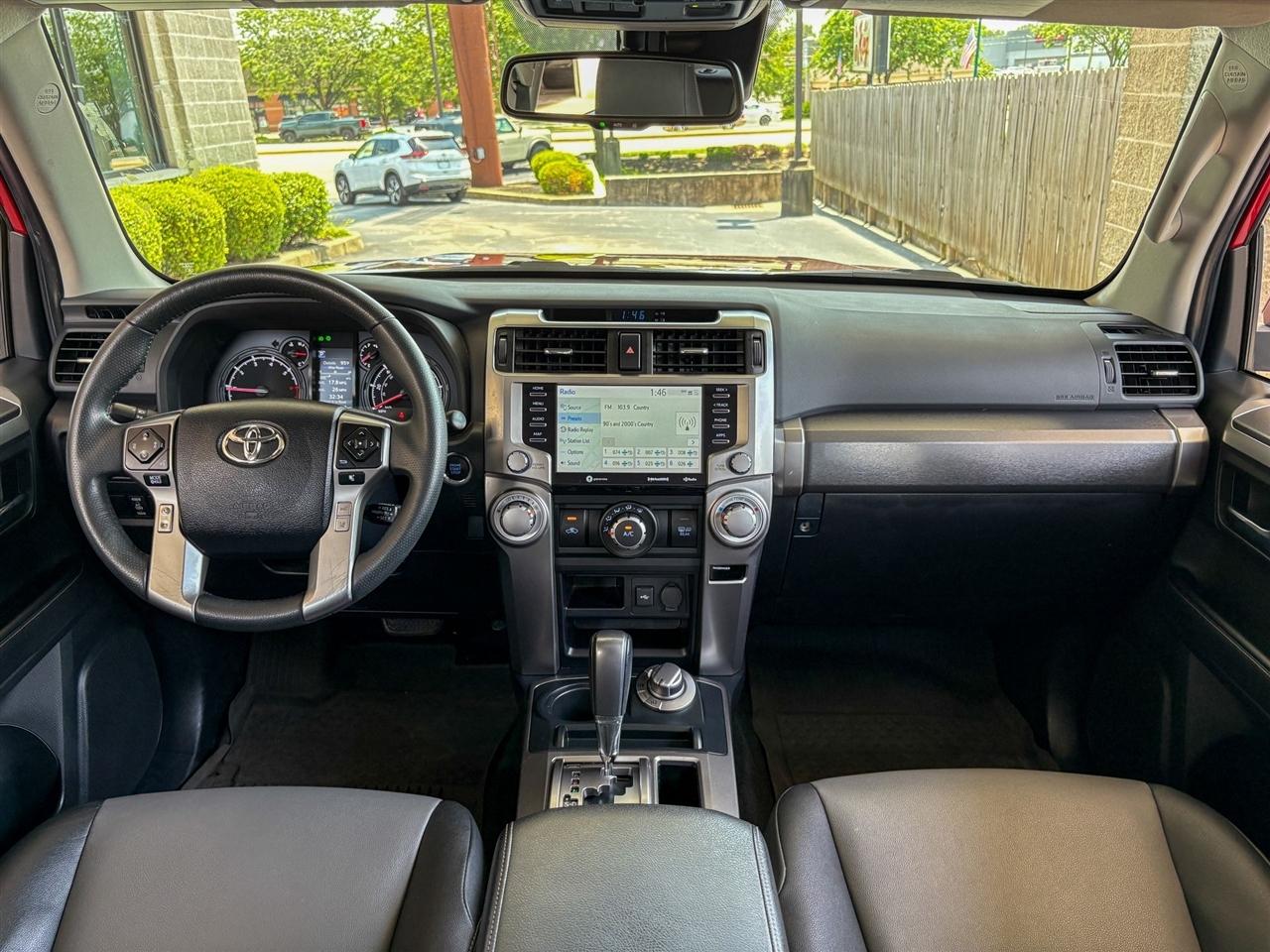 Toyota 4Runner SR5 Premium 4WD 2022