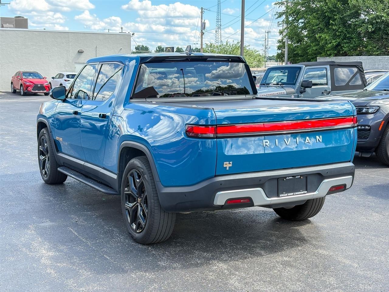 Rivian R1T  2022
