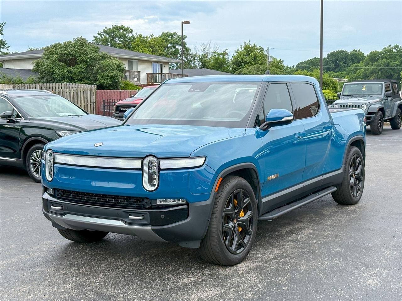 Rivian R1T Adventure 2022