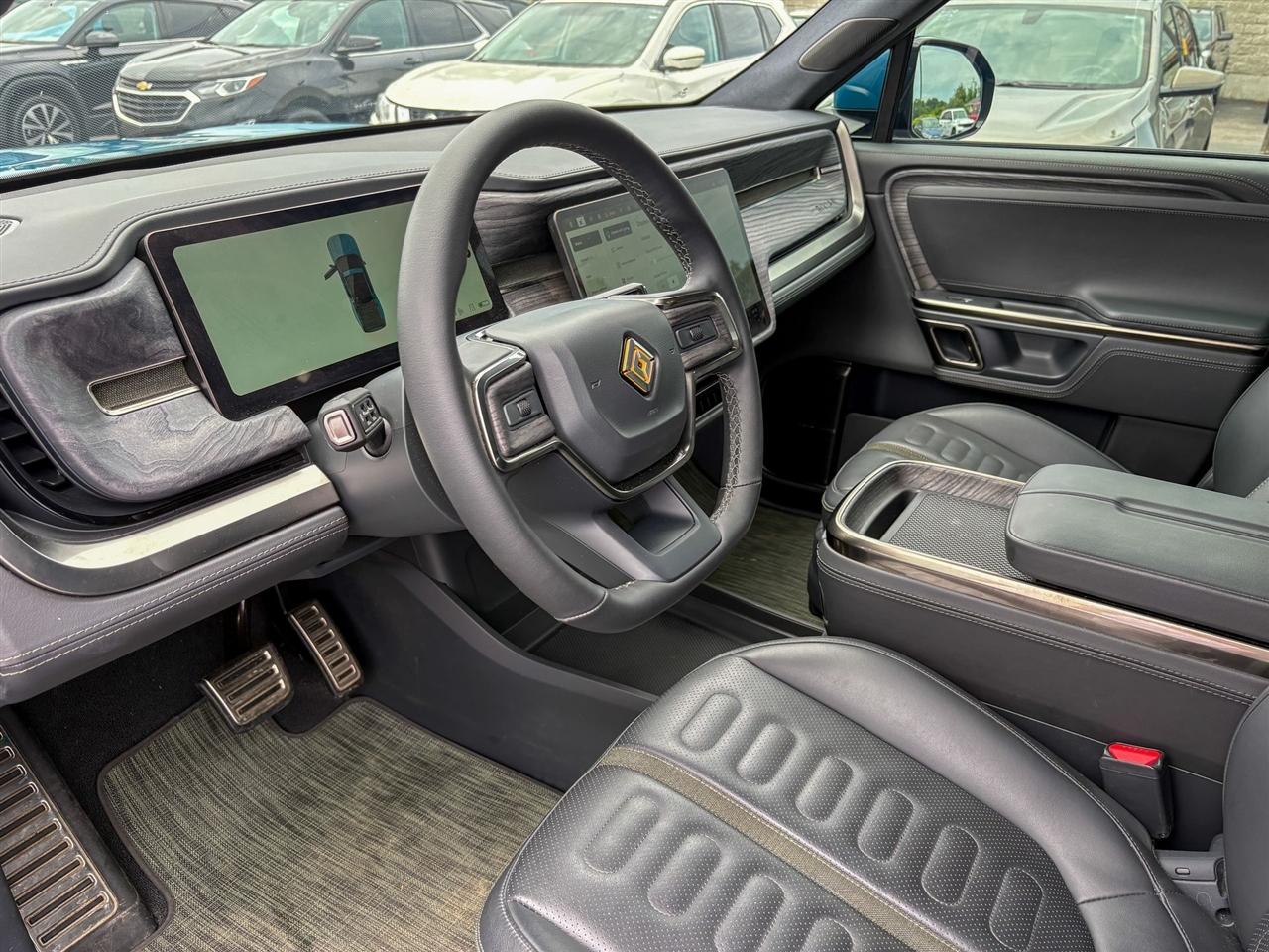 Rivian R1T Adventure 2022