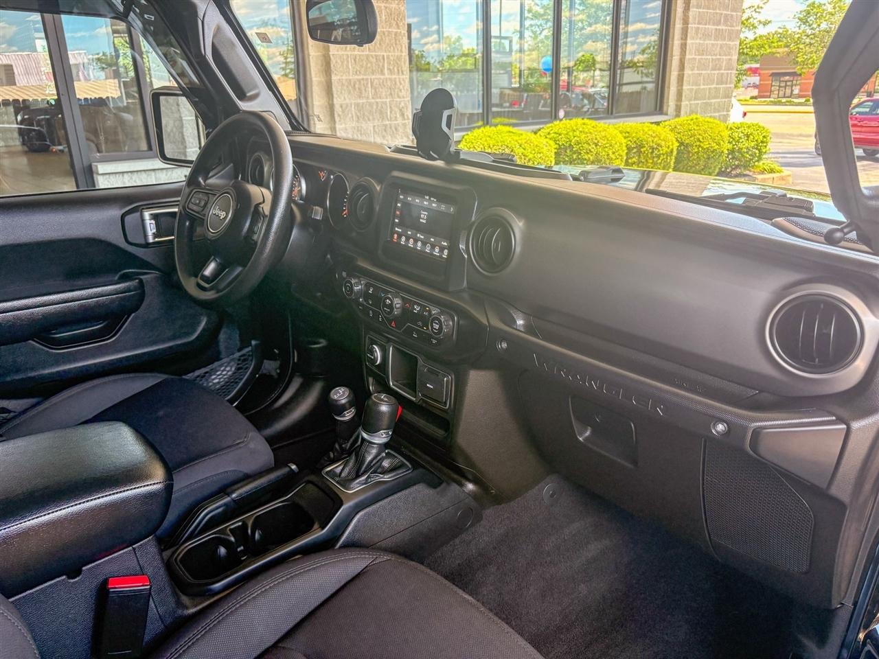 Jeep Wrangler  2022
