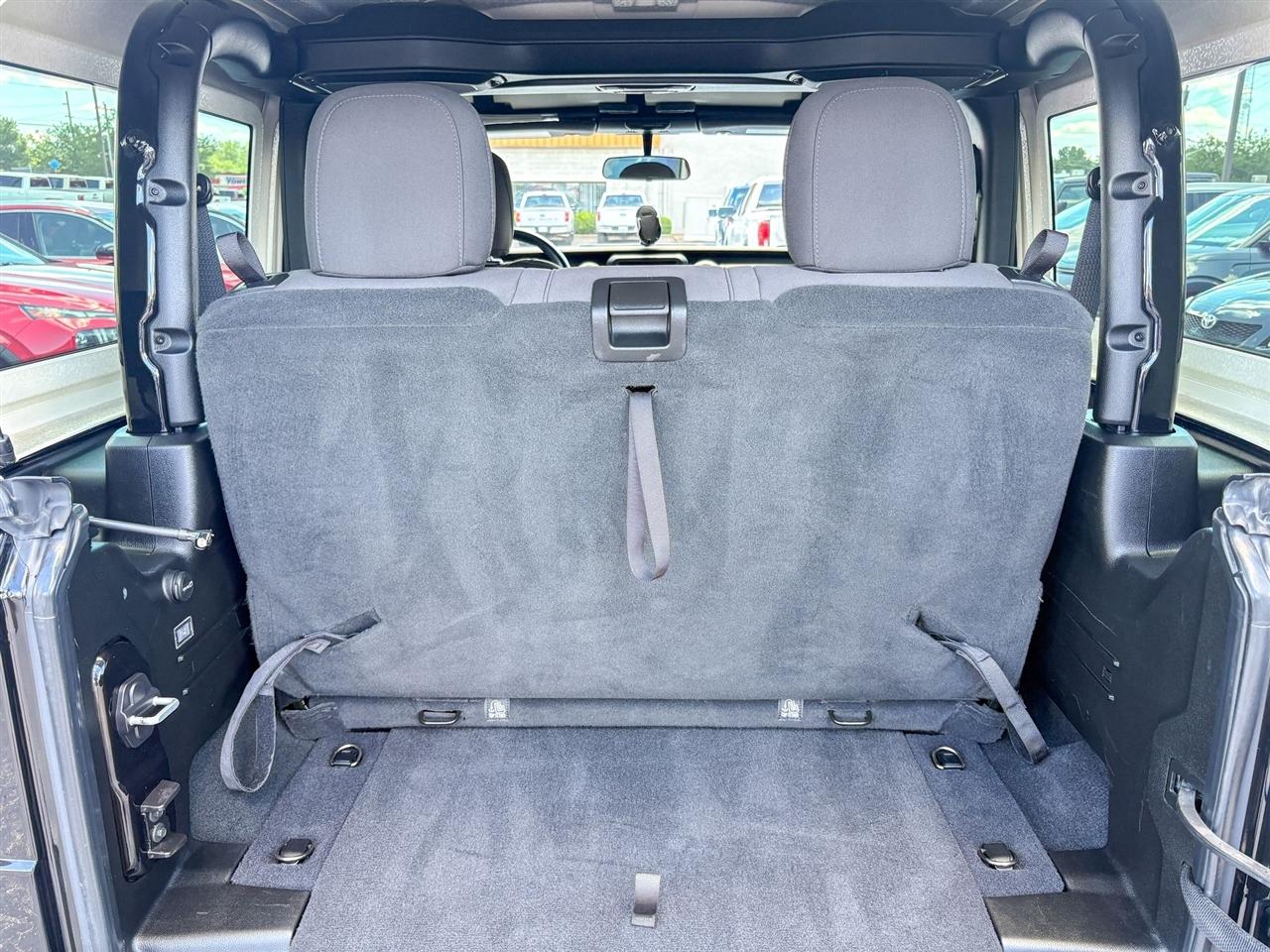 Jeep Wrangler  2022
