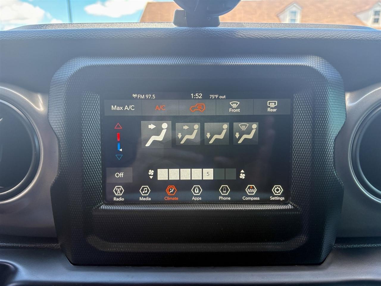 Jeep Wrangler  2022