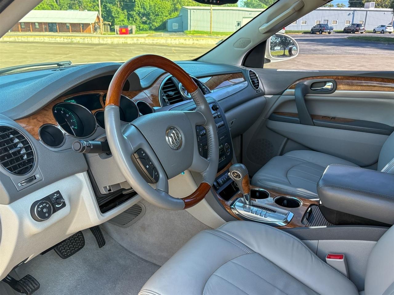 Buick Enclave  2012