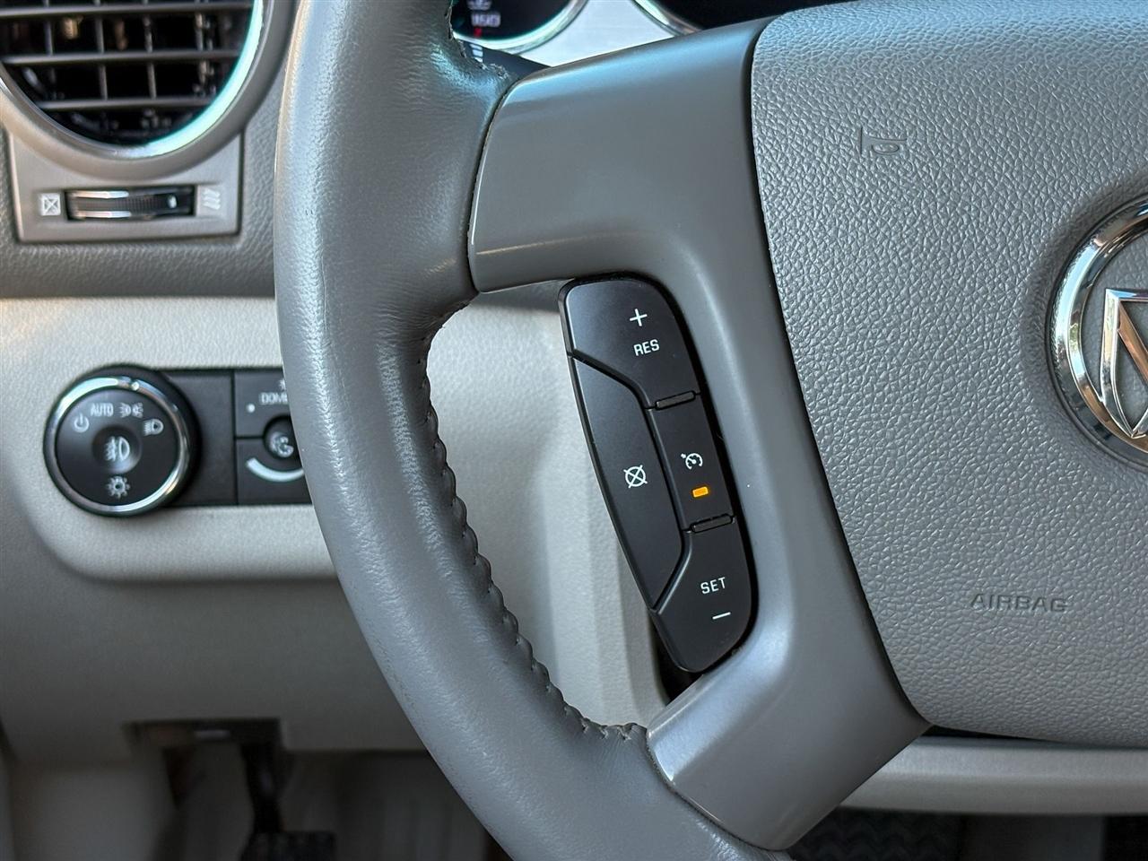Buick Enclave  2012