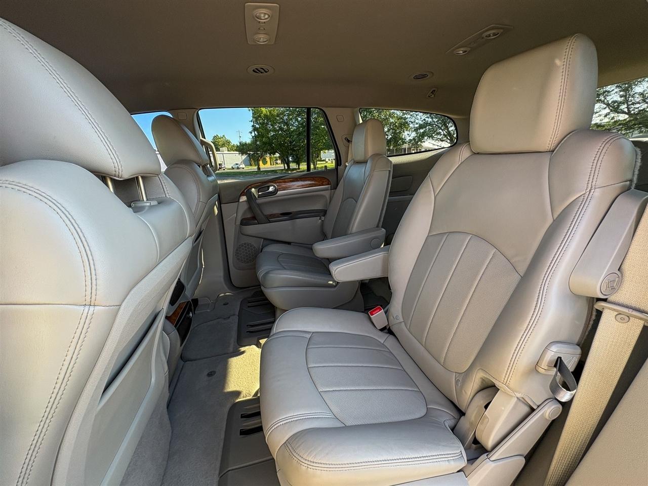 Buick Enclave  2012