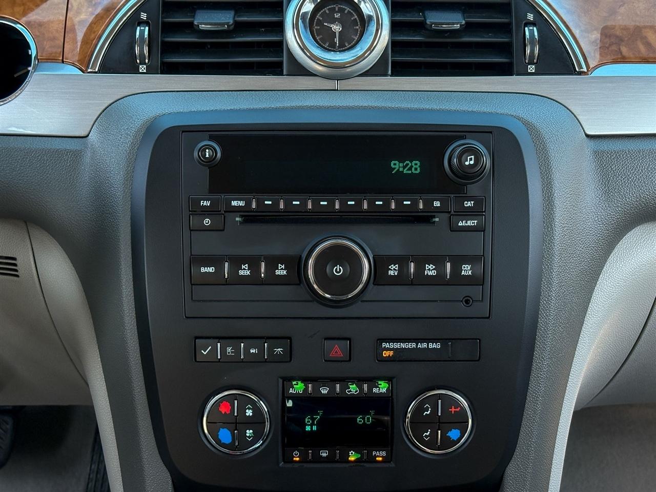 Buick Enclave  2012