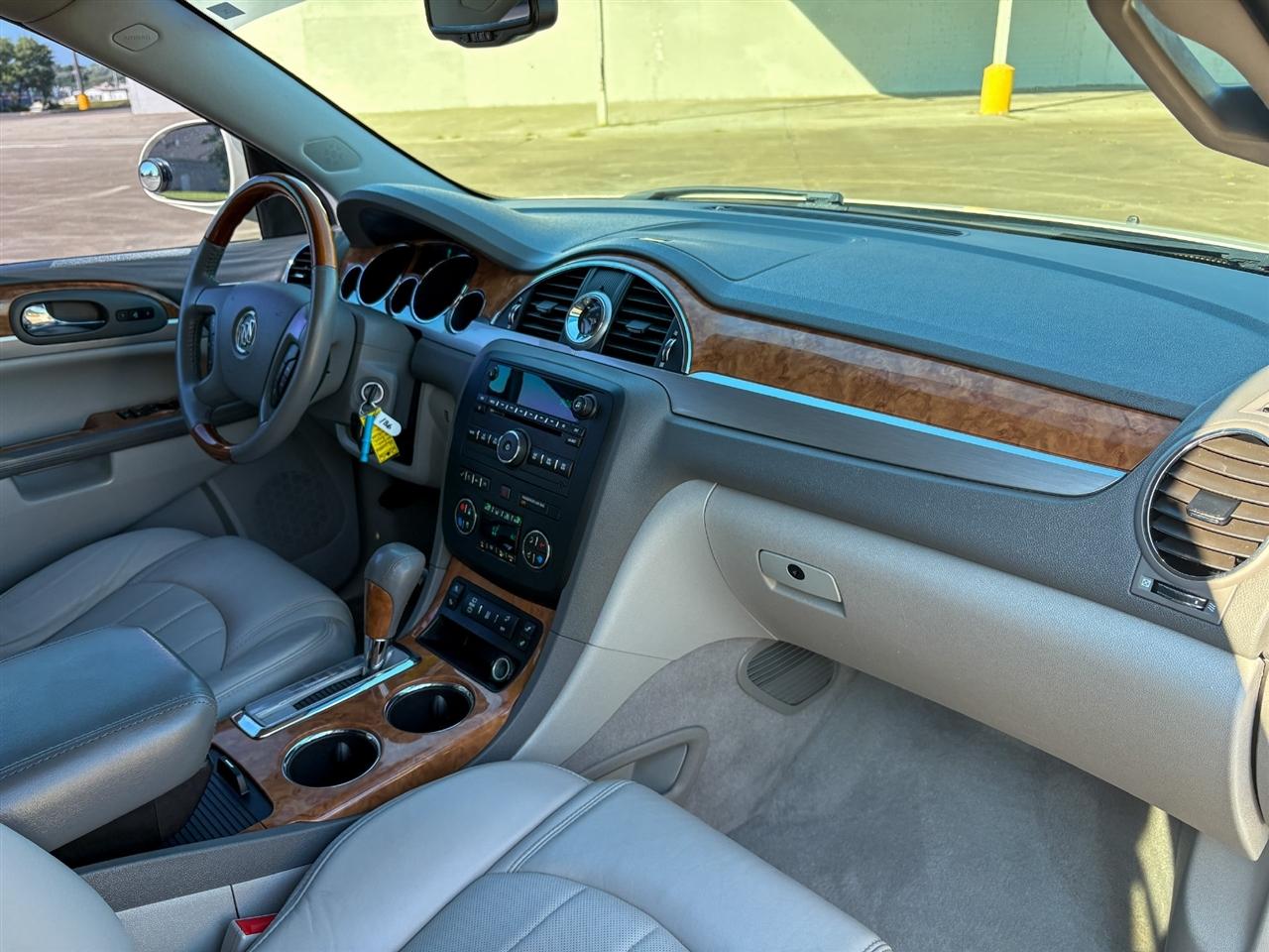 Buick Enclave  2012