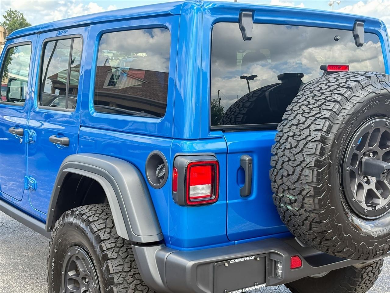Jeep Wrangler Unlimited High Tide 4x4 2023