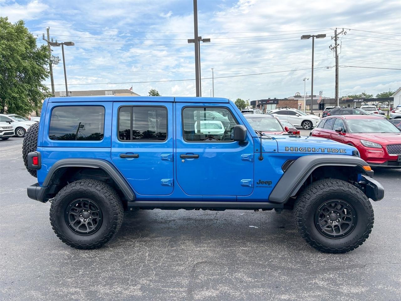 Jeep Wrangler Unlimited High Tide 4x4 2023