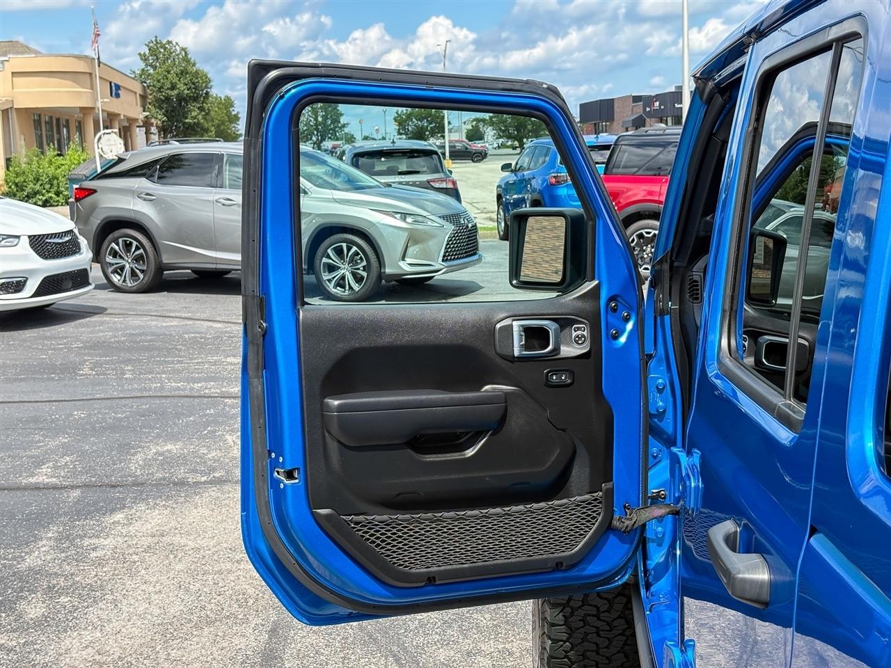 Jeep Wrangler Unlimited High Tide 4x4 2023