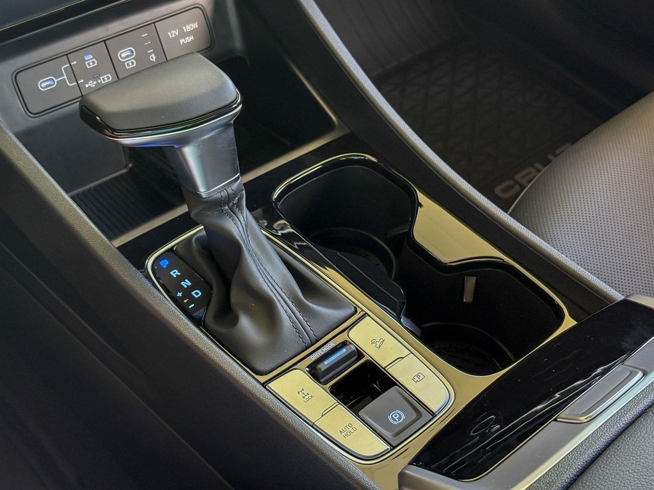 Hyundai Santa Cruz  2026