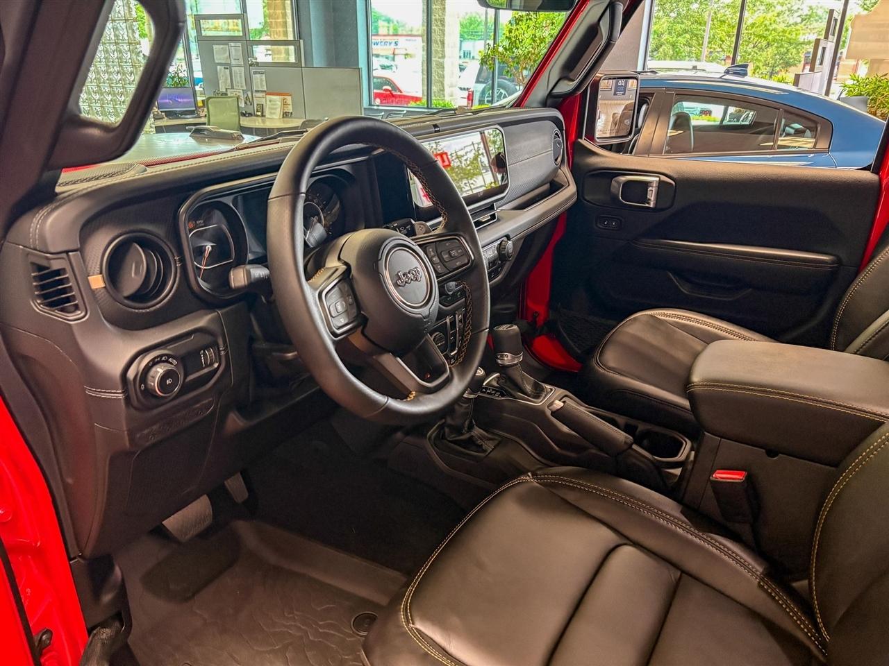 Jeep Wrangler  2025