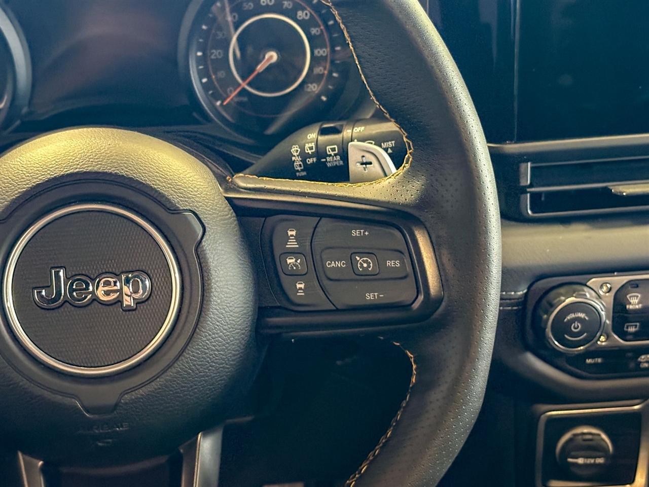 Jeep Wrangler  2025