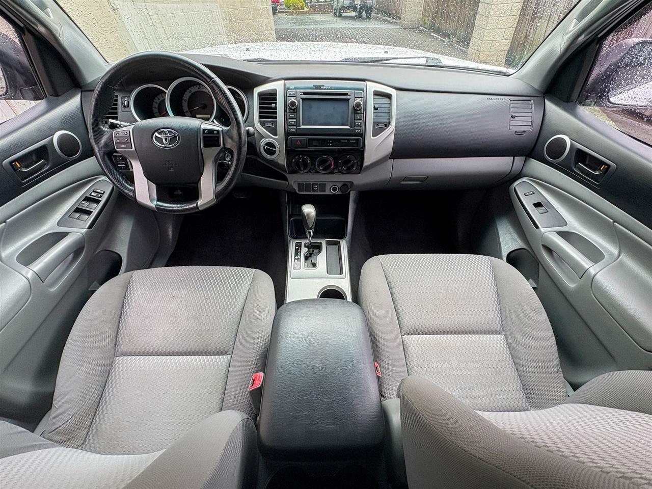 Toyota Tacoma  2013