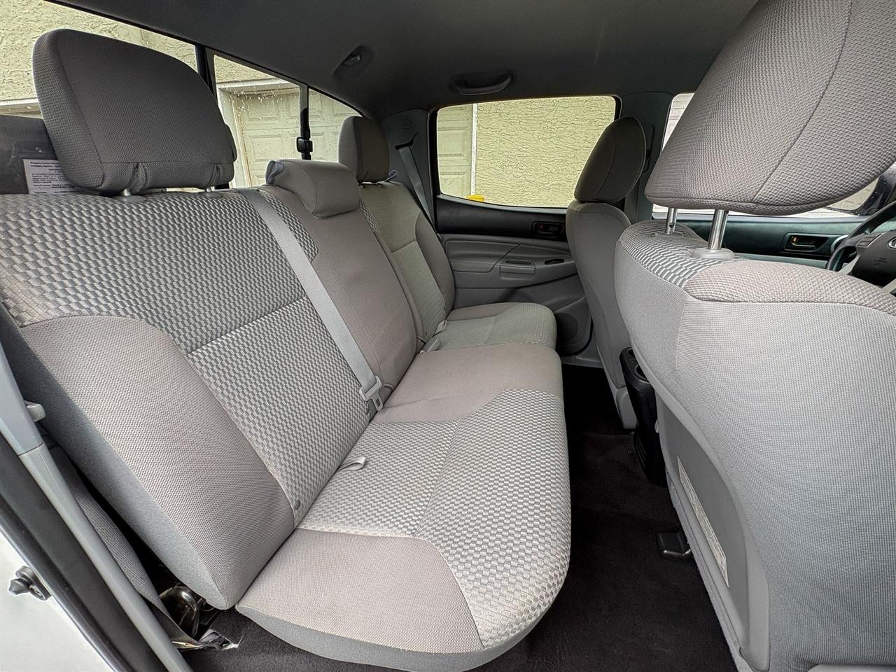 Toyota Tacoma  2013