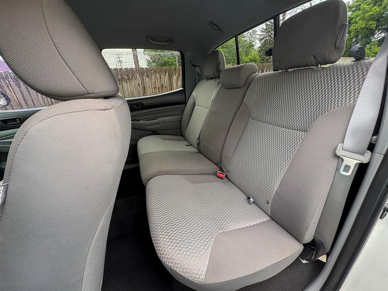 Toyota Tacoma  2013