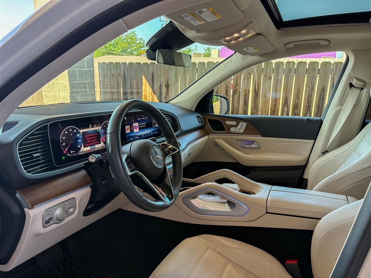 Mercedes-Benz GLE  2024