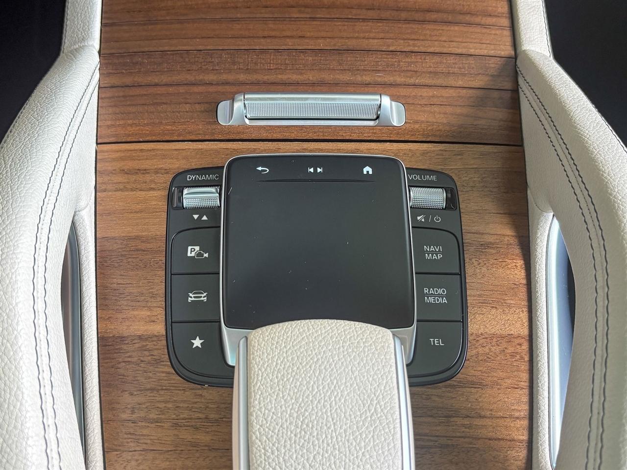 Mercedes-Benz GLE  2024
