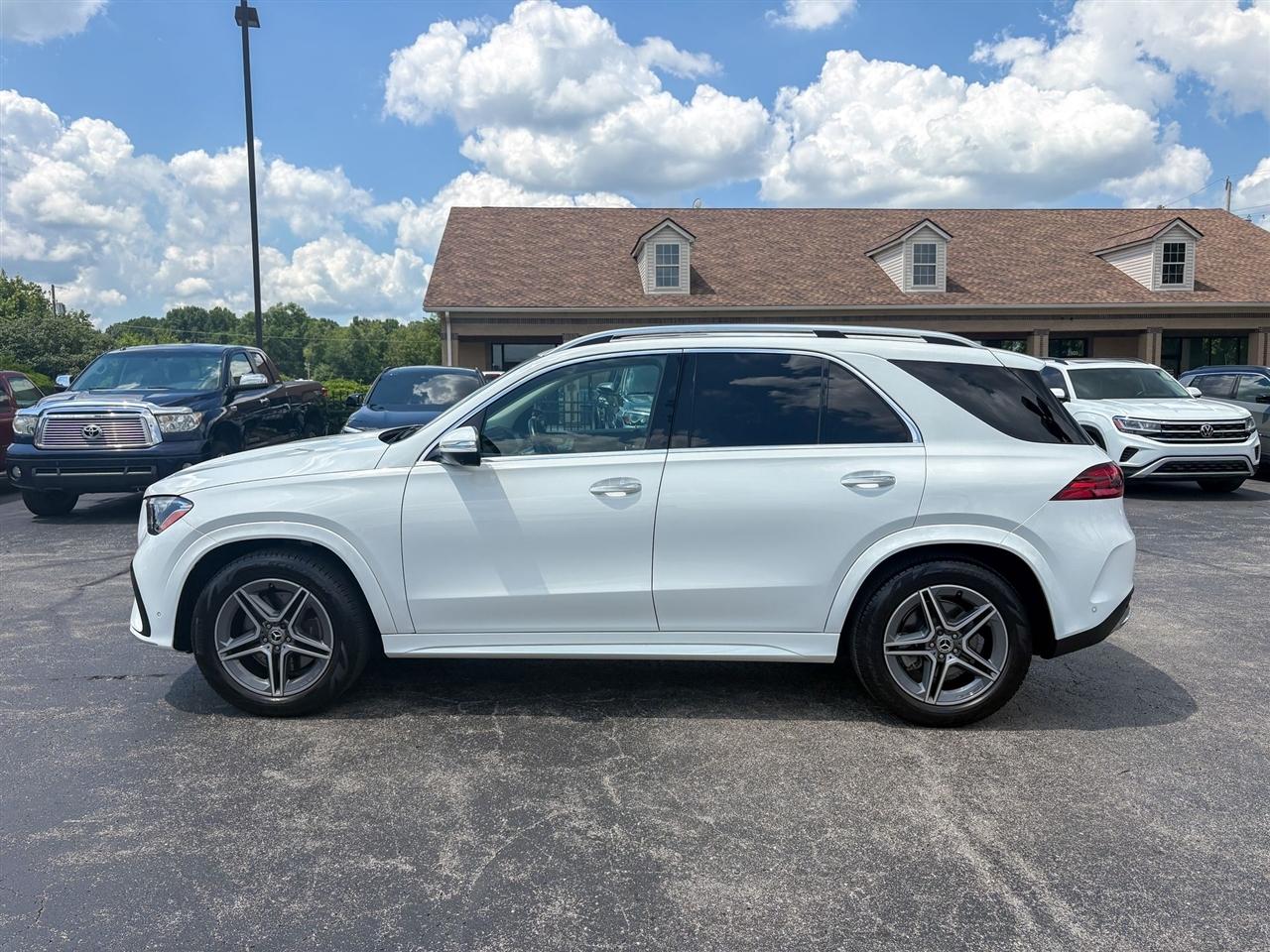 Mercedes-Benz GLE  2024