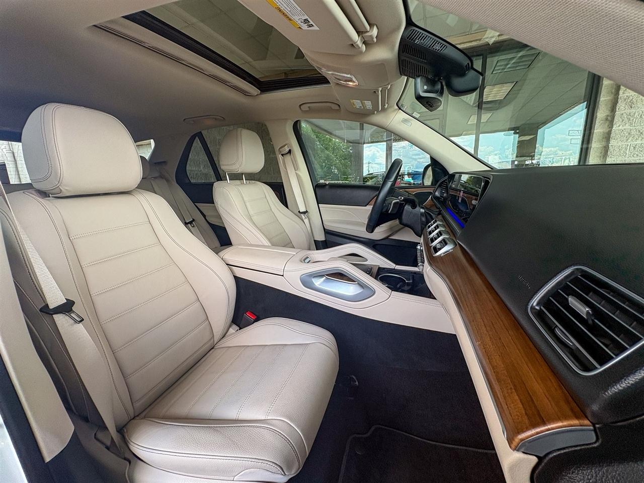 Mercedes-Benz GLE  2024