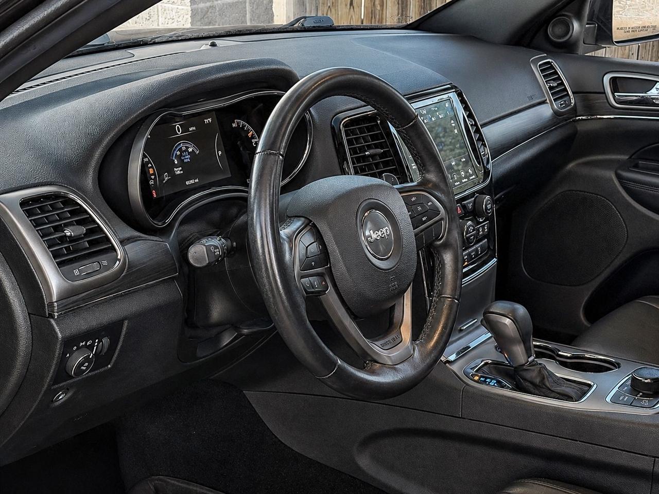 Jeep Grand Cherokee  2021