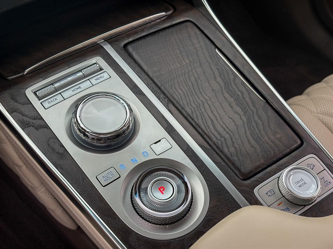 Genesis GV80  2024