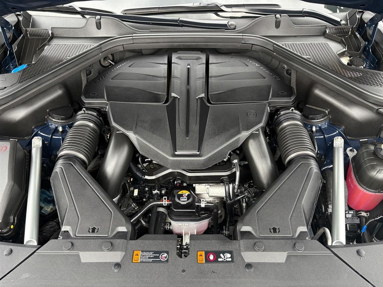 Genesis GV80  2024