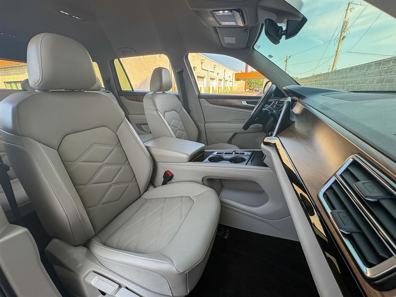 Volkswagen Atlas 2.0T SE 4MOTION 2024