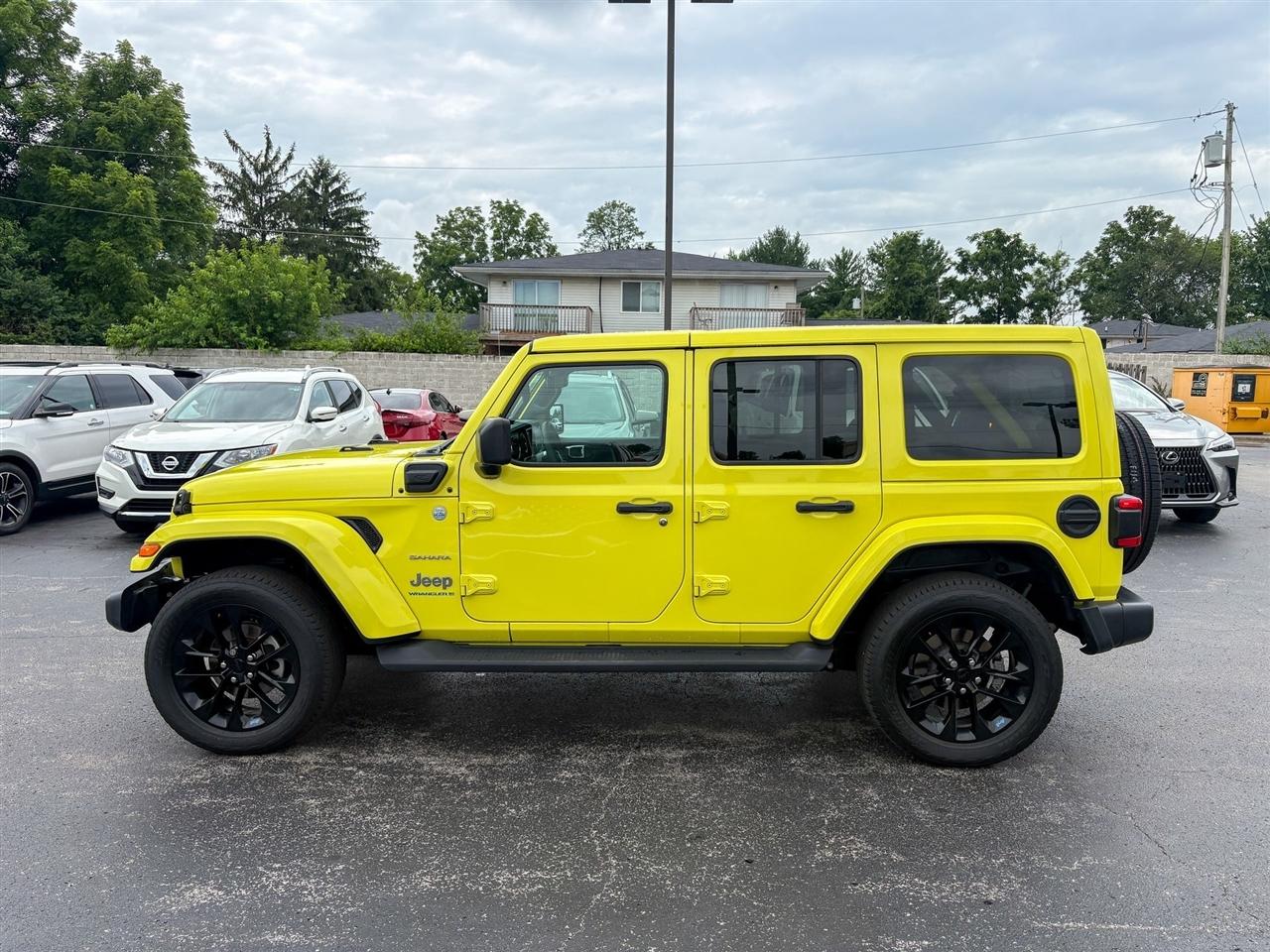 Jeep Wrangler Unlimited Sahara 4XE 2023
