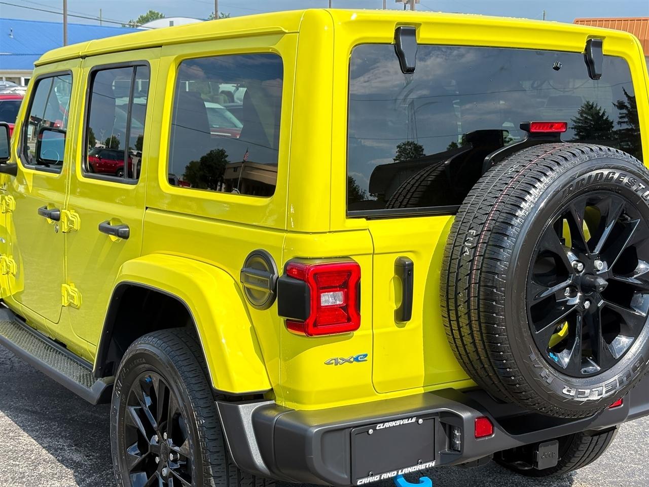 Jeep Wrangler Unlimited Sahara 4XE 2023